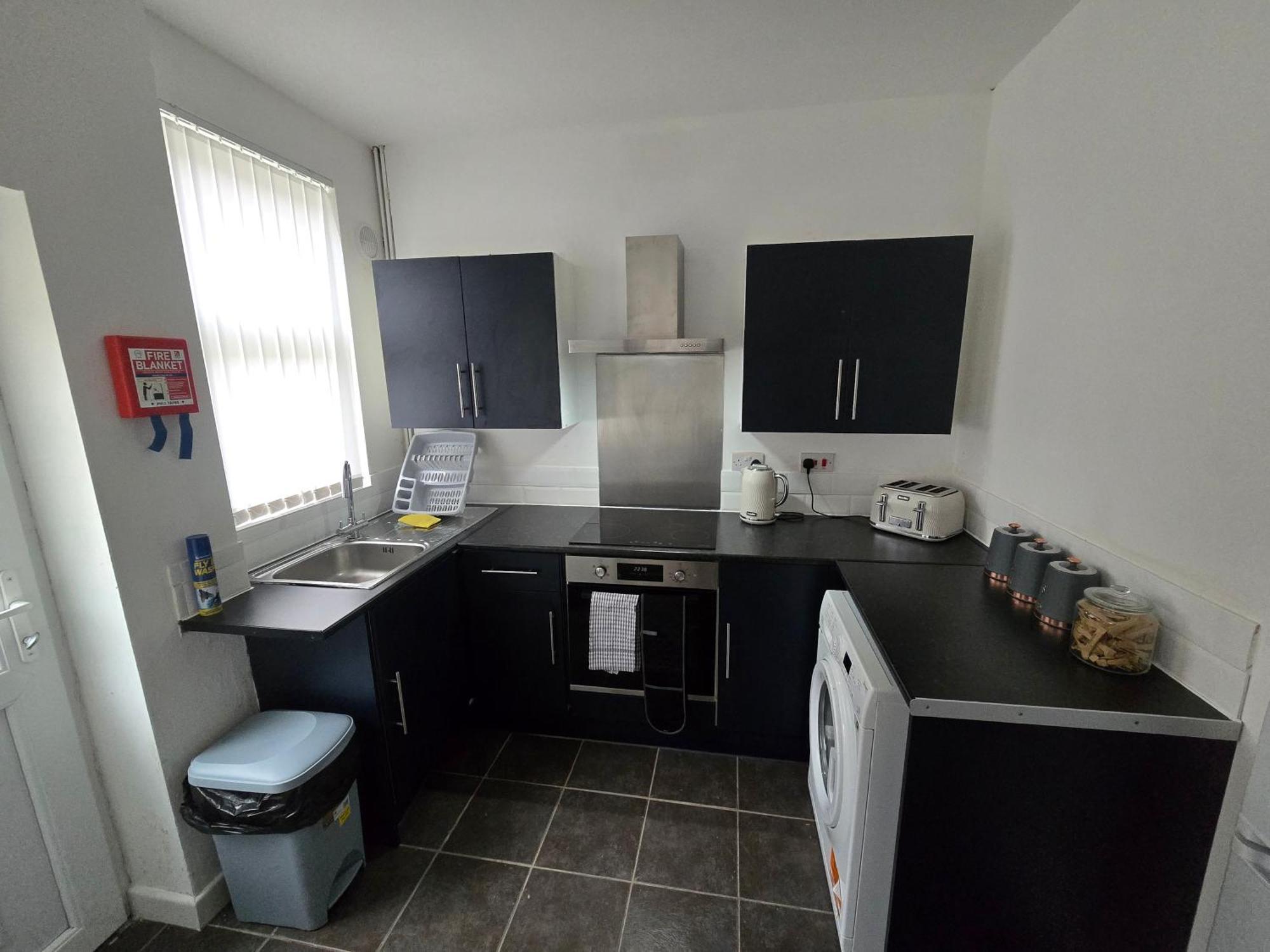 Anfield Guest House Sleeps 5 Liverpool Exterior foto